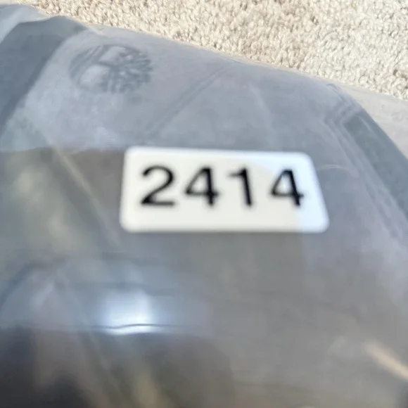 Timberland Men's Gray Boots with Red Laces - Picture 8 of 8